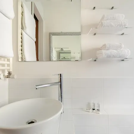 度假居 R.c. Giulio Cesare. Loft In Centro 罗马